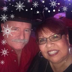 Meet your Posher, Linda